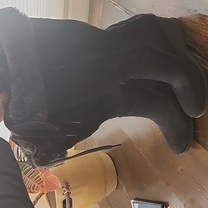 Fun faux fur cuff winter boots